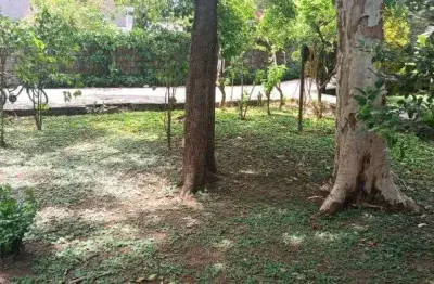 Imóvel para venda possui 2500 metros quadrados em praia da costa - vila velha - es