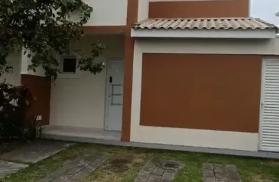 Sobrado para venda tem 95 metros quadrados com 3 quartos em hélio ferraz - serra - es