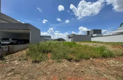 Terreno em condomínio recanto das aguas - parque dos pinheir