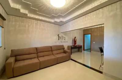 Casa com 2 quartos à venda no Jardim Ipiranga, Americana 