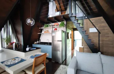 Chalé köln — entre a colina e a mata. com hidromassagem e espaço home office/ tv. seu refúgio de inspiração em meio à natureza da grande florianópolis e próximo das praias e comércios..