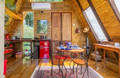 Chalé a-frame premium - 2 ha - renda imediata com airbnb + terreno amplo para expansão - são pedro de alcântara/sc