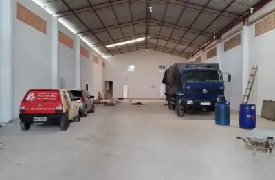 Barracão / Galpão / Depósito com 2 salas para alugar na Passagem Az de Ouro, 100, Levilândia, Ananindeua