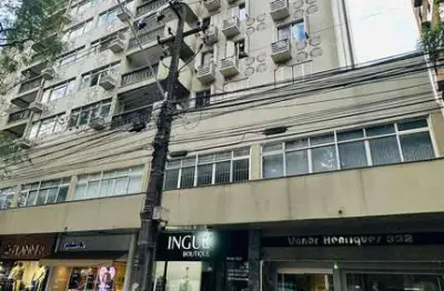 Apartamento com 3 quartos à venda na Avenida XV de Novembro, 332, Zona 01, Maringá
