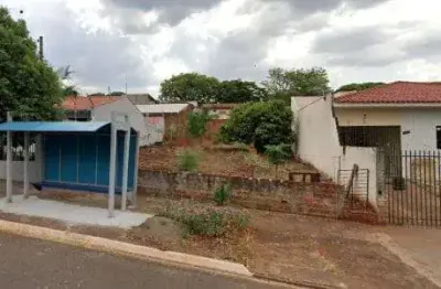 Terreno à venda na Rua Gralha azul, 75, Jardim Olímpico, Maringá