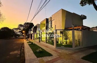 Sobrado à venda em Maringá, Vila Esperança, com 4 quartos, com 181 m²