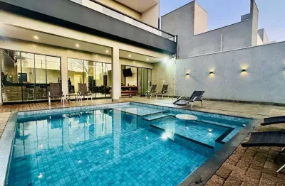 Casa com 3 quartos à venda na Rua Charles Coelho Luiz, Residencial Arezzo, Maringá