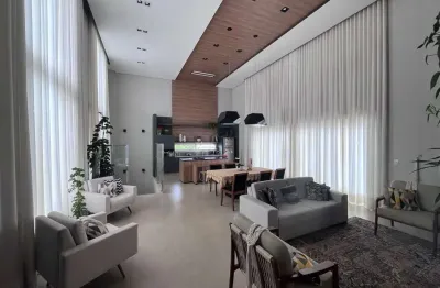 Casa em condomínio fechado com 3 quartos para alugar na Rua Jacob Porsak, 257, Chácaras Aeroporto, Maringá