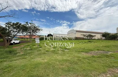 Terreno à venda na Rua Izabel Fernandes Cano, 776, Jardim Espanha, Maringá