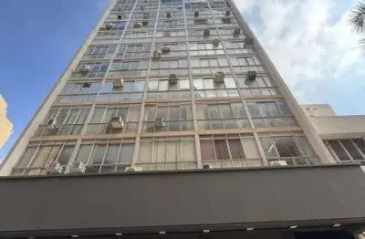 03 salas comercial juntas + recepção - 02 banheiros - elevador - centro - edifício banco coemrcial