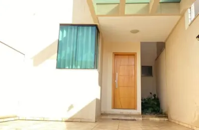 Casa com 3 quartos à venda no Santa Ângela, Poços de Caldas 