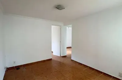 Apartamento com 2 quartos à venda na Rua Guiomar Novaes, 301, Jardim Santa Lucrécia, São Paulo por R$ 155.000
