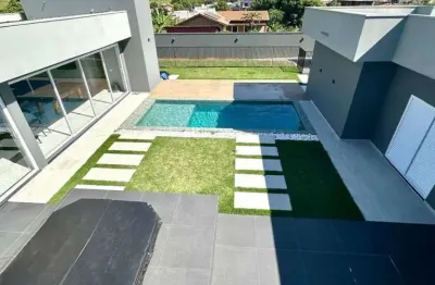 Casa à venda no Residencial Parque Laguna I, Botucatu 