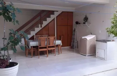 Sobrado para venda possui 186 metros quadrados com 3 quartos em jardim siriema - sorocaba - sp