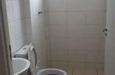 Imóvel para aluguel possui 42 metros quadrados com 2 quartos