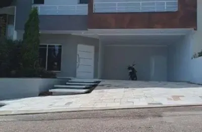 Golden park residence para venda possui 280 m2 com 4 quartos/2 suítes!!!