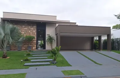 Linda casa Fazenda Jequitibá com3 suítes, 6 vagas de garagem