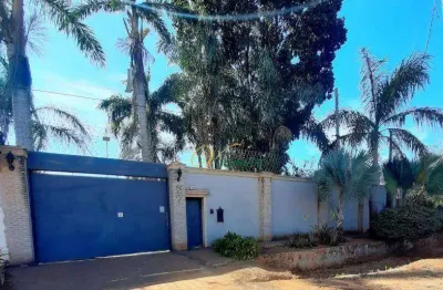 Chácara indo para vila azul. 3 suítes amplas, 3 salas. energia solar com 12 placas, caixa d