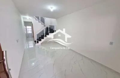 SOBRADO COM 3 DORMITÓRIOS SENDO 1 SUÍTE E 2 VAGAS DE GARAGEM NA VILA NOVA | Cerqueira & Cia Soluções Imobiliárias