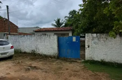 Sua oportunidade única em jacumã: a casa com o potencial que você busca, a poucos minutos do mar!