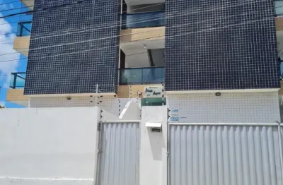 Apatramento térreo com excelente  area privativa em agua fria