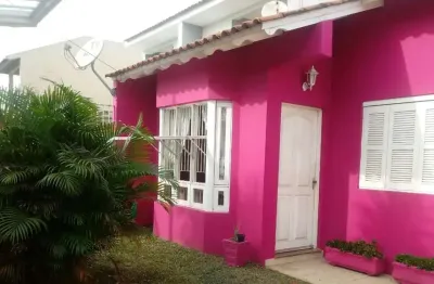 Casa com 2 quartos à venda na rua das gaivotas, 89, igara, canoas por r$ 570.000