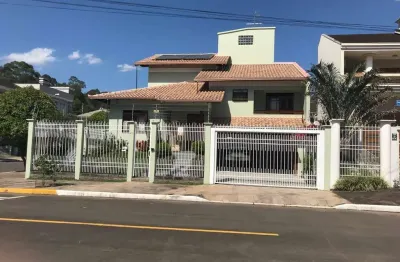 Casa com 3 quartos à venda na rua áustria, 271, moinhos de vento, canoas por r$ 1.810.000