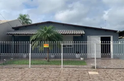 Casa com 2 quartos à venda na rua das garças, 340, cinco colônias, canoas por r$ 405.000