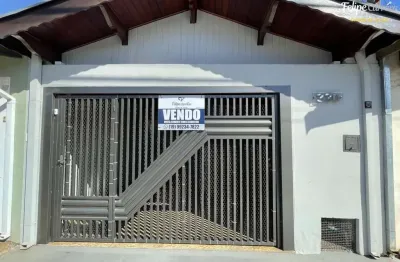 Casa térrea a venda com 2 dormitórios, churrasqueira, quintal, semimobiliada, no bairro astúrias, piracicaba, sp