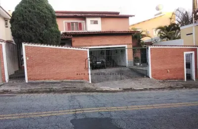 Casa com 4 quartos para alugar na Vila Oliveira, Mogi das Cruzes 