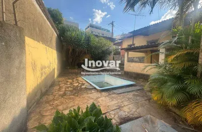 Oportunidade! casa em lote de 360 m2 com 03 quartos, 1 suite, copa, piscina, 04 vagas de garagem, + loja locada, rua josé cleto