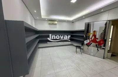 Salão com 200m² em ótima localização, salao principal com aprox 75 m2, ar condicionado, 2 salas com aprox 40 m, bhs,