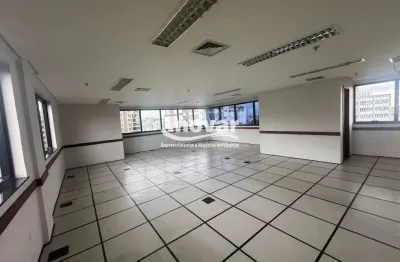 Andar corrido com aproximadamente 180 m2, dividido em 2 salas, ar condicionado, 6 banheiros, localizado na av. afonso pena quase com getulio vargas