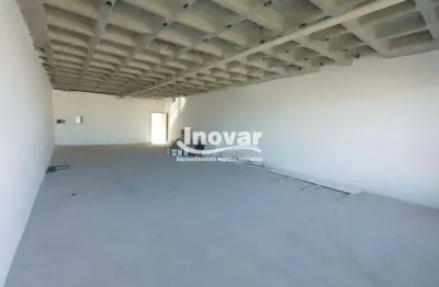 Andar corrido de luxo, 1ª locação em vão livre com aproximadamente 780 m2, estacionamento com 10 vagas, heliponto, px buffet catarina