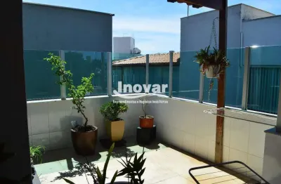 Apto de cobertura com aproximadamente 136 m2 total, 4 quartos, sendo 1 suite, spa com banheira em madeira, 2 vagas de garagem,