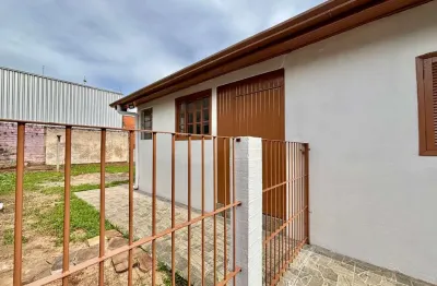 Casa com 2 quartos para alugar na Rua Espírito Santo, São Jorge, Novo Hamburgo