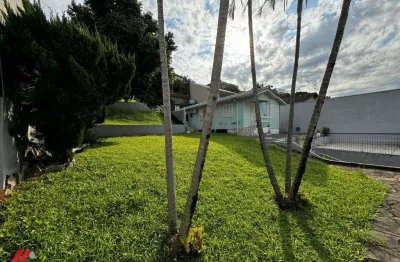 Casa em rio grande do sul, novo hamburgo, rua portugal. 2 banheiros 3 dorm.