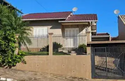 Casa em rio grande do sul, estância velha, rua amor perfeito. 2 banheiros 2 dorm.