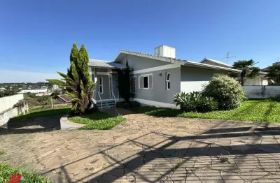 Casa em rio grande do sul, campo bom, rua castro alves. 3 banheiros 3 dorm.