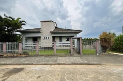 Casa com 3 quartos à venda no Jardim Elizabete, Içara 