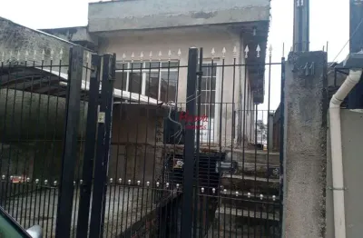Casa com 2 quartos à venda na Rua José Bento de Souza Neto, 11, Vila Boaçava, São Paulo