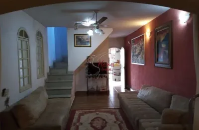 Casa com 3 quartos à venda na Rua Mateus Fantini, 203 213, Taipas, São Paulo