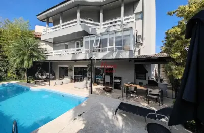 Sobrado alto padrão r$ 4 milhões ou 25.127,00 ( santana de parnaíba)