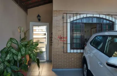 Casa com 2 quartos à venda na Rua Cassimiro de Abreu, 340 A, Solemar, Praia Grande