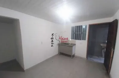 Casa com 2 quartos para alugar na Rua Compositor, 53, Vila Guedes, São Paulo