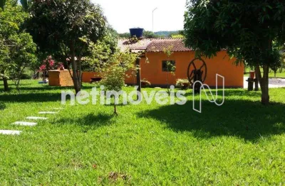 Chácara / sítio com 3 quartos à venda na Rua Das Orquídeas, Santa Fé, Pedro Leopoldo