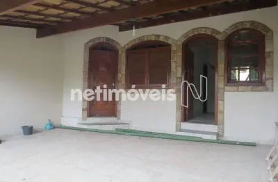 Casa com 3 quartos à venda na Rua Bernardino Oliveira Pena, São João Batista, Belo Horizonte