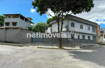 Casa com 3 quartos à venda na Rua Pedro Rocha Possas, Mantiqueira, Belo Horizonte