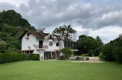 Casa com 5 quartos à venda no Albuquerque, Teresópolis 