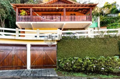 Casa com 3 quartos à venda na barra do imbuí, teresópolis , 240 m2 por r$ 690.000